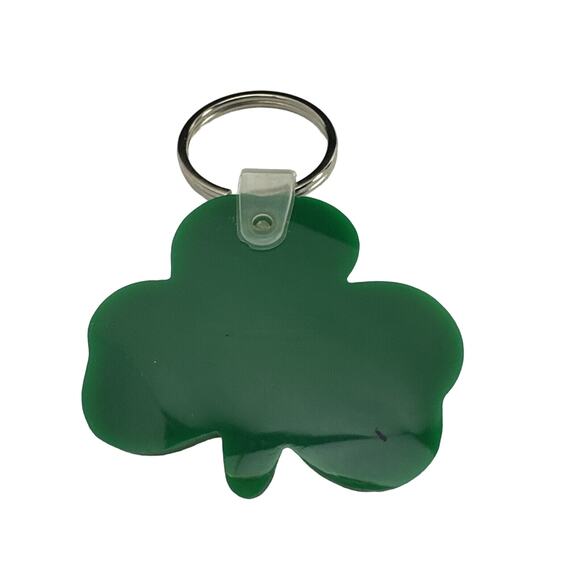 Carmody's Ellisville MO Green & White Advertising Key Ring/Chain Rubber Shamrock - Picture 2 of 3